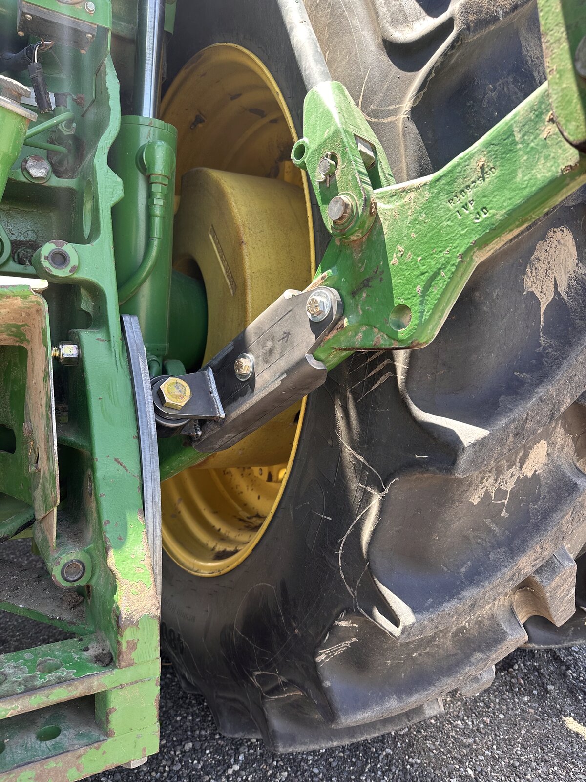 RollerGlide Heritage bearing bracket installed on John Deere hitch