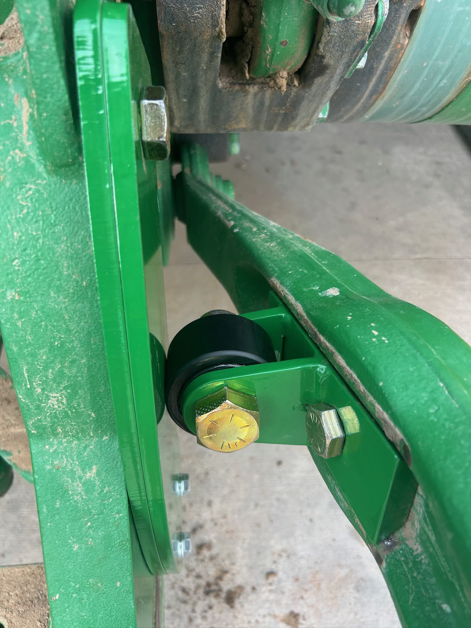 RollerGlide bearing bracket install
